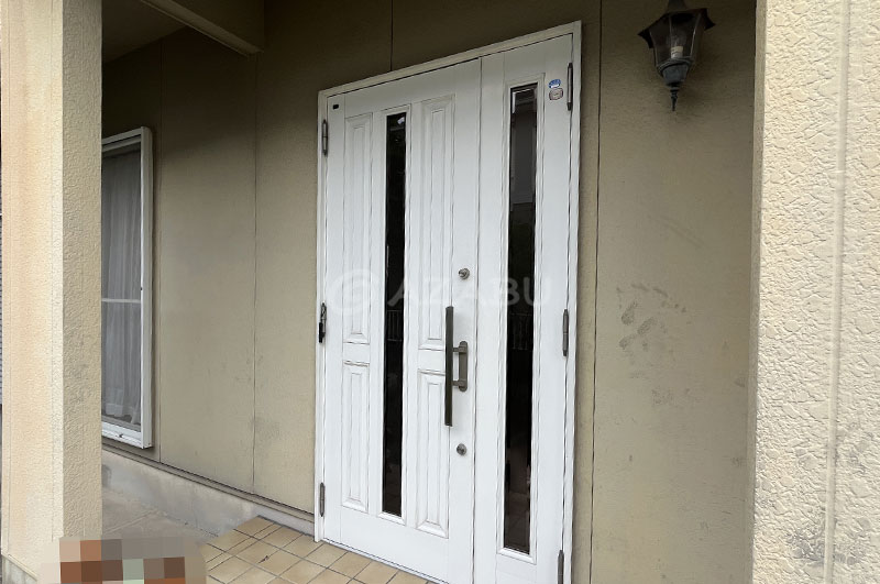 玄関周りの外壁